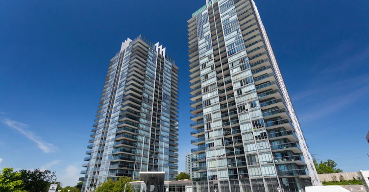 2302-90 Park Lawn Road, Toronto, ON, M8Y 0B6