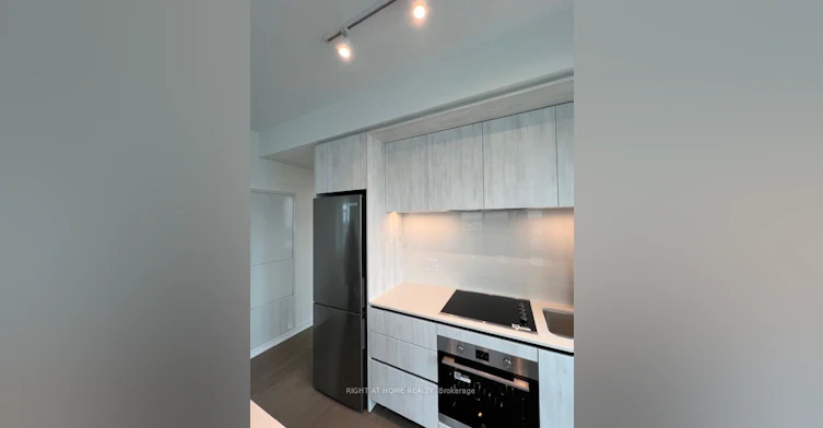 1604-2495 Eglinton Avenue W, Mississauga, ON, L5M 2T2 - 4