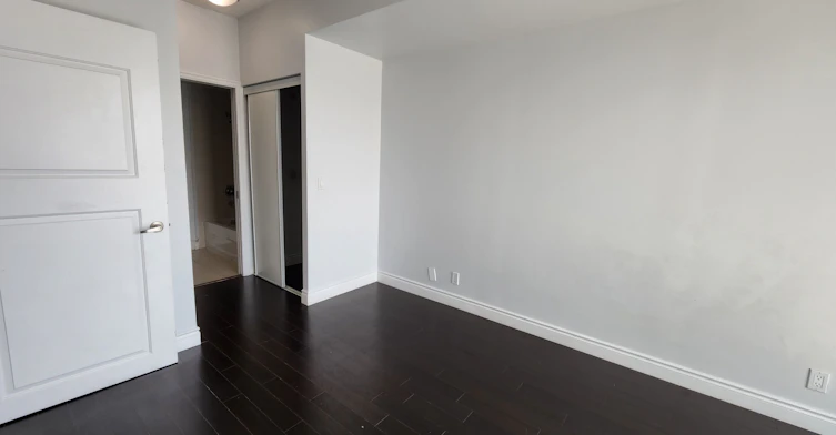 2510-3939 Duke Of York Boulevard, Mississauga, ON, L5B 4N2 - 11