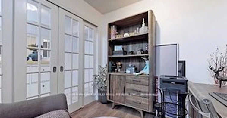 2022-5233 Dundas Street W, Toronto, ON, M9B 6M1 - 9