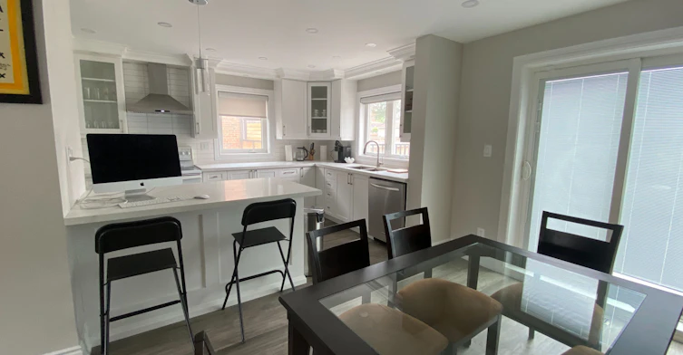 9 Snowood Court, Toronto, ON, M3N 1E7 - 10