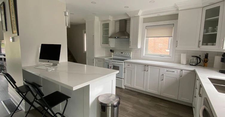 9 Snowood Court, Toronto, ON, M3N 1E7 - 5