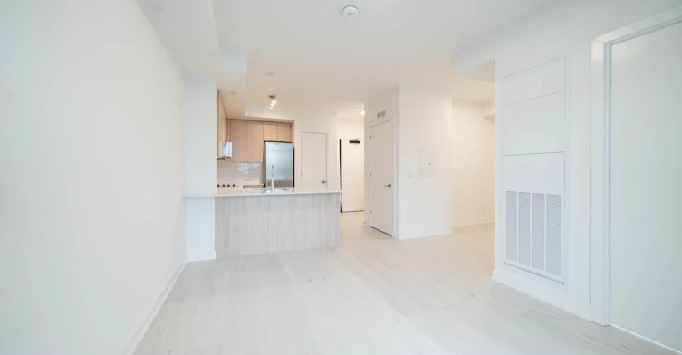 220-2501 Saw Whet Boulevard, Oakville, ON, L6M 5N2 - 4