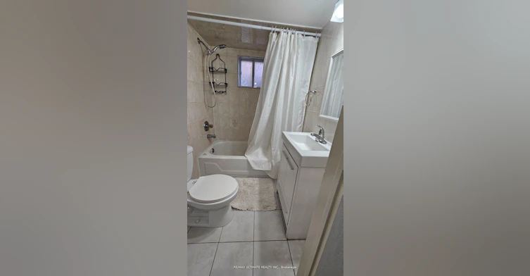 Bsmt-16 Failsworth Avenue, Toronto, ON, M6M 3J2 - 4