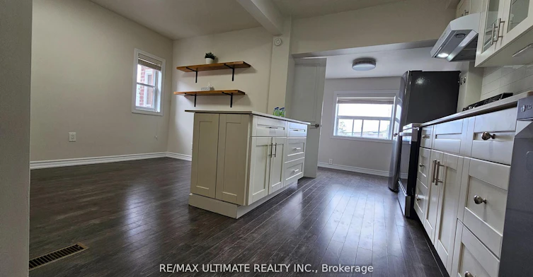 Main-16 Failsworth Avenue, Toronto, ON, M6M 3J2 - 20