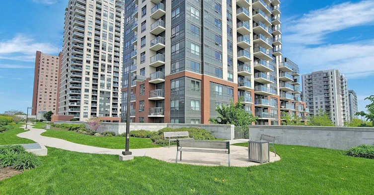 1210-1420 Dupont Street, Toronto, ON, M6H 0C2 - 2