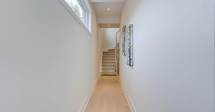 16A Maple Avenue N, Mississauga, ON, L5H 2S1 - 3