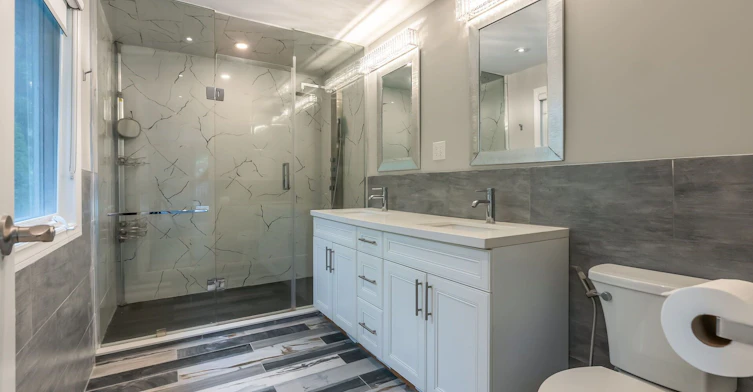 1590 Yew Street, Mississauga, ON, L5H 2B9 - 26