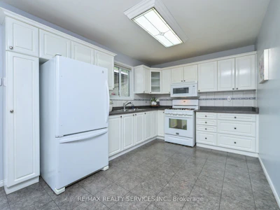 47 Grassington Crescent - 4