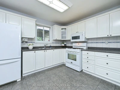 47 Grassington Crescent - 5