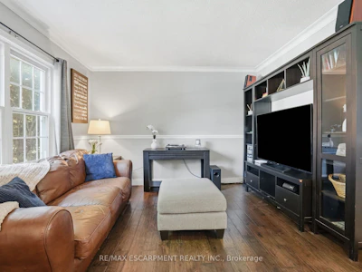 613 Clark Avenue - 5