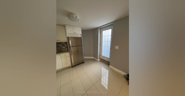 Basement-230-1 Huntingford Gate, Milton, ON, L9T 0S4