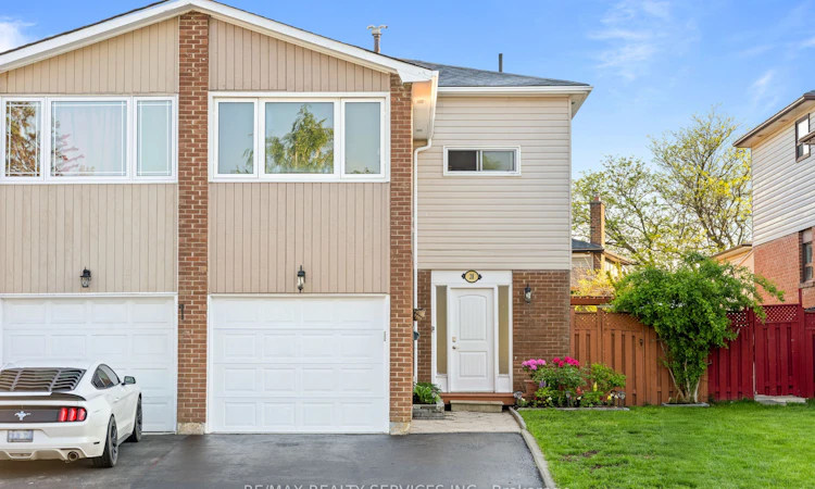 28 Kingswood Drive