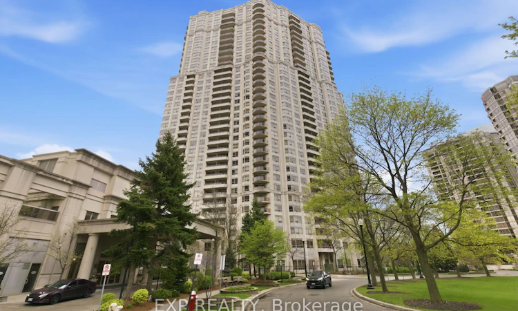 2120-25 Kingsbridge Garden Circle