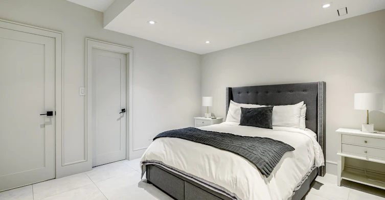 585 Montbeck Crescent, Mississauga, ON, L5G 1N9 - 45