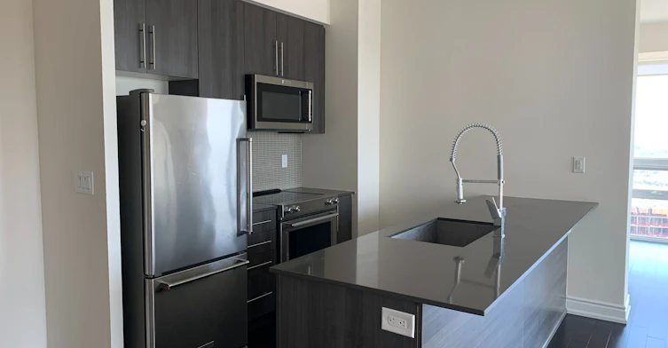 3810-4011 Brickstone Mews, Mississauga, ON, L5B 0J7 - 5