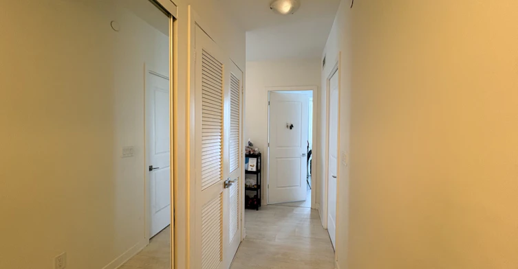 308-4633 Glen Erin Drive, Mississauga, ON, L5M 0Y6 - 4