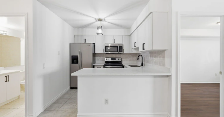2120-25 Kingsbridge Garden Circle, Mississauga, ON, L5R 4B1 - 11