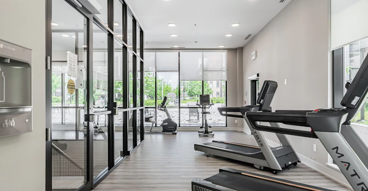 108-160 Canon Jackson Drive, Toronto, ON, M6M 0B6 - 12