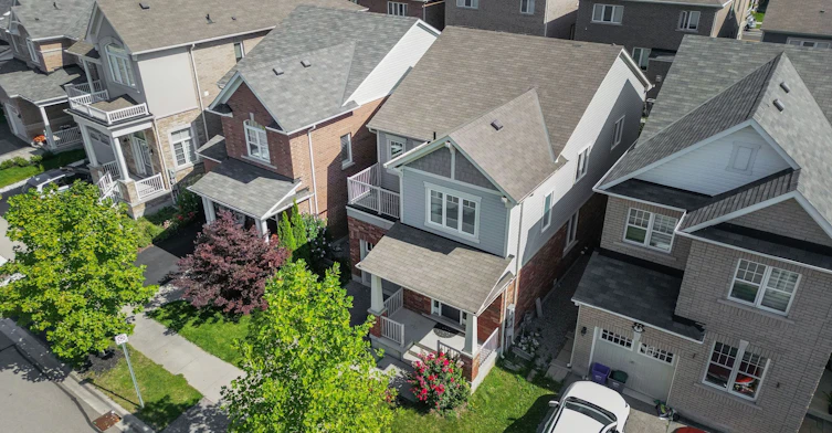 357 Snoek Point, Milton, ON, L9T 8X9 - 25