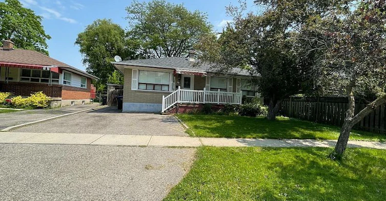 3 Erlesmere Avenue, Brampton, ON, L6W 2T4 - 16