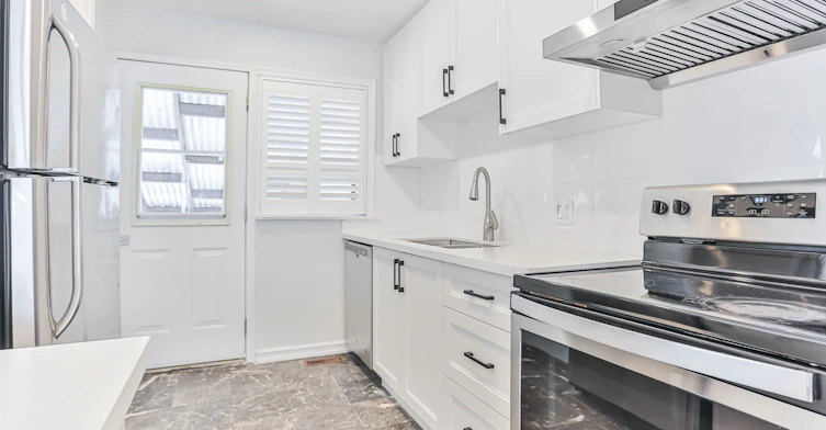 3 Erlesmere Avenue, Brampton, ON, L6W 2T4 - 6