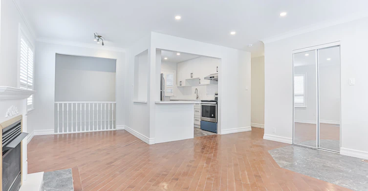 3 Erlesmere Avenue, Brampton, ON, L6W 2T4