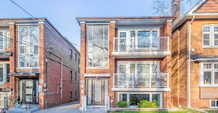 3-163 Evelyn Avenue, Toronto, ON, M6P 2Z6