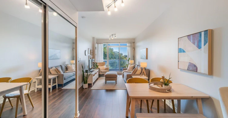 421-3865 Lake Shore Boulevard W, Toronto, ON, M8W 0A2 - 2