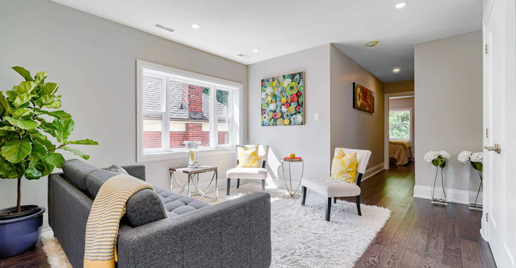 3-294 South Kingsway Road, Toronto, ON, M6S 3T9 - 3