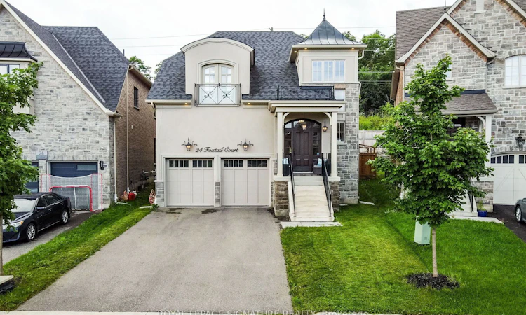 24 Foxtail Court