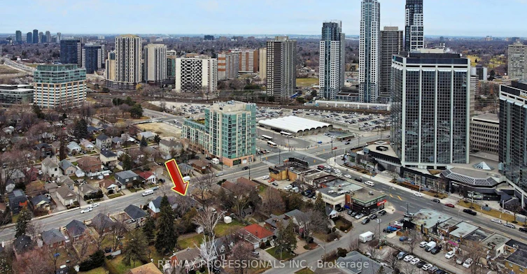 1213 Islington Avenue, Toronto, ON, M8Z 4T2 - 24