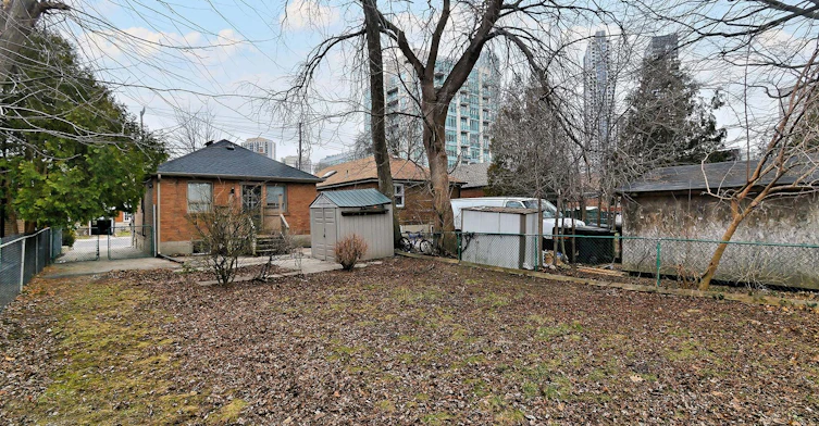 1213 Islington Avenue, Toronto, ON, M8Z 4T2 - 21