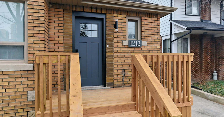 1213 Islington Avenue, Toronto, ON, M8Z 4T2 - 4