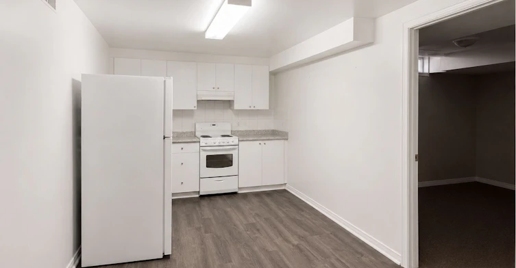 4397 Guildwood Way, Mississauga, ON, L5R 2A9 - 6