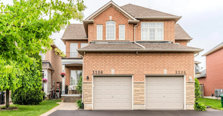 3206 Apricot Street, Mississauga, ON, L5N 8A8