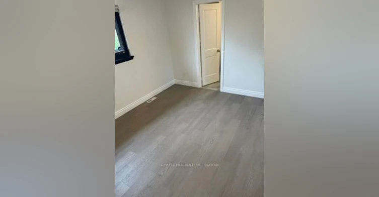 885 Forestwood Drive, Mississauga, ON, L5C 1G6 - 14