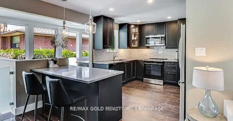 237 Weighton (Upper) Drive, Oakville, ON, L6K 2P9 - 5