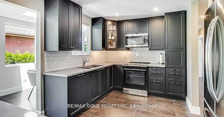 237 Weighton (Upper) Drive, Oakville, ON, L6K 2P9 - 6