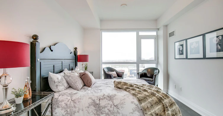 711-65 Speers Road, Oakville, ON, L6K 0J1 - 17