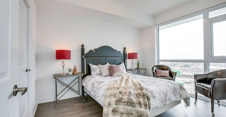 711-65 Speers Road, Oakville, ON, L6K 0J1 - 16