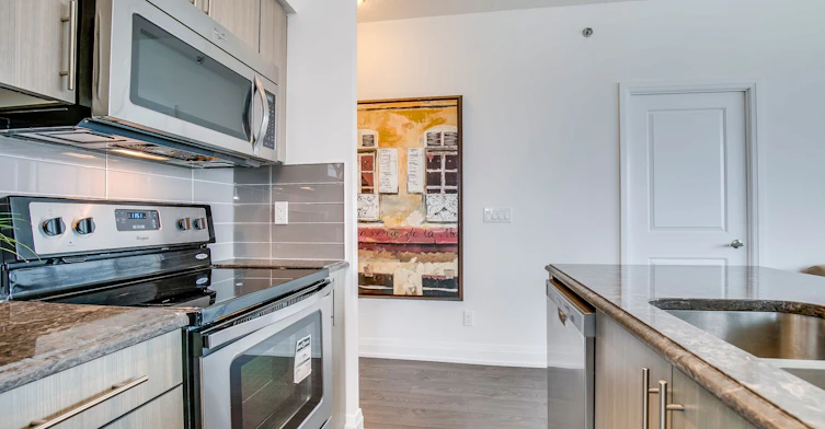 711-65 Speers Road, Oakville, ON, L6K 0J1 - 15