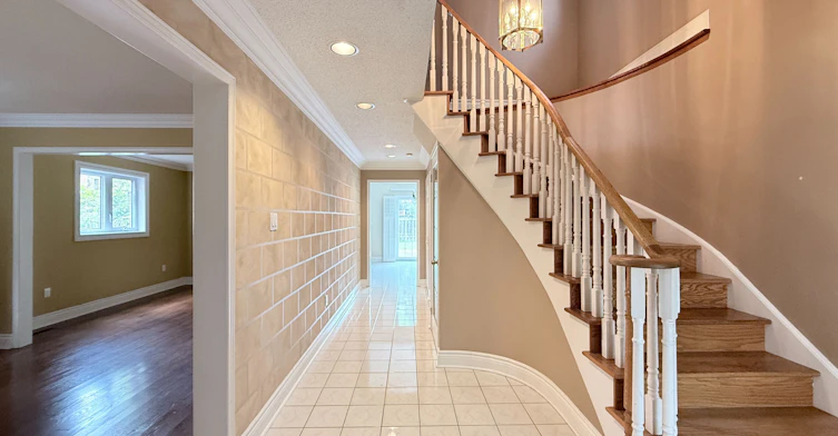 5735 Tayside Crescent, Mississauga, ON, L5M 5J4 - 6