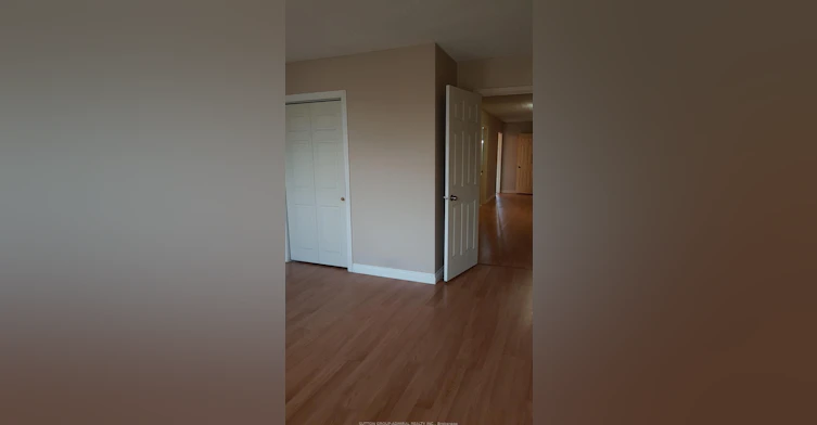 B-632 Lakeshore Road E, Mississauga, ON, L5G 1J4 - 2
