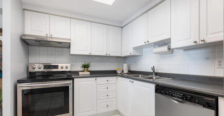 1805-135 Hillcrest Avenue, Mississauga, ON, L5B 4B1 - 21