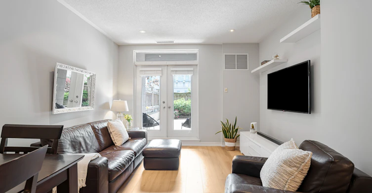 117-245 Dalesford Road, Toronto, ON, M8Y 4H7 - 3