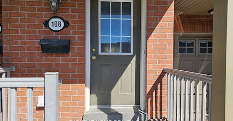 108-3150 Erin Centre Boulevard, Mississauga, ON, L5M 7Z3 - 2
