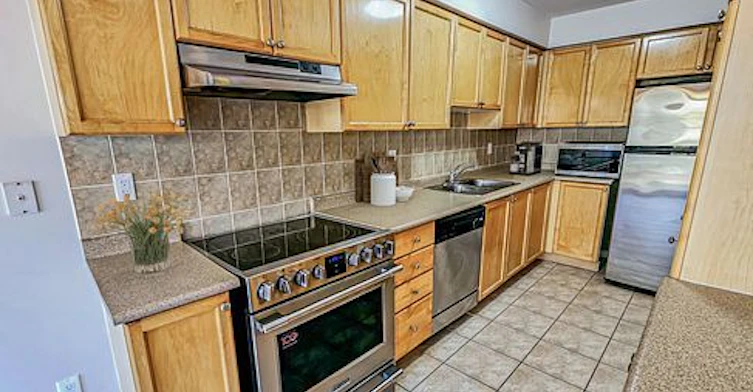 108-3150 Erin Centre Boulevard, Mississauga, ON, L5M 7Z3 - 7