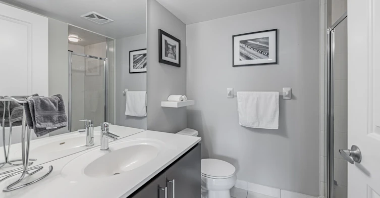 2004-235 Sherway Gardens Road, Toronto, ON, M9C 0A2 - 16