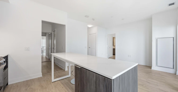 1107-65 Annie Craig Drive, Toronto, ON, M8V 0G8 - 12